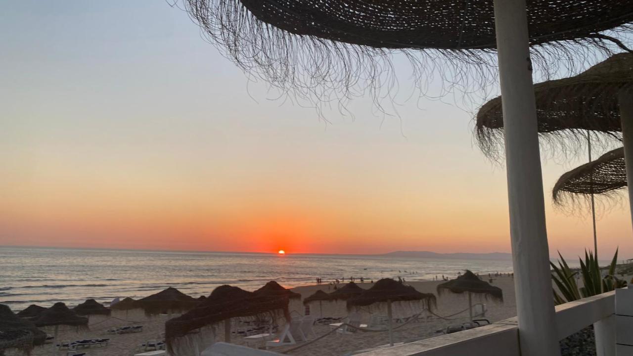Rock'S Beach Spot Front Costa da Caparica Extérieur photo
